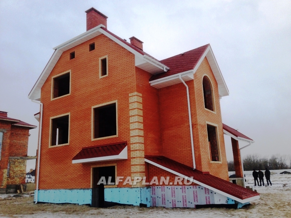 Строительство дома по проекту 70H - фото №1